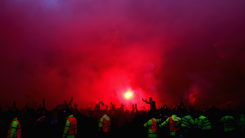 Illustration for article titled Liverpool Fans Get Rowdy, Hop On Police Vans